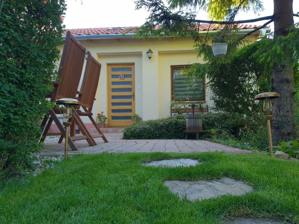 Fuered Deluxe Garden Apartment بالاتونفوريد المظهر الخارجي الصورة