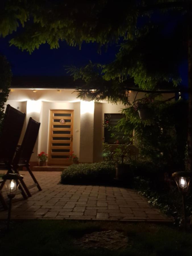 Fuered Deluxe Garden Apartment بالاتونفوريد المظهر الخارجي الصورة