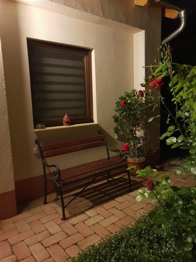 Fuered Deluxe Garden Apartment بالاتونفوريد المظهر الخارجي الصورة