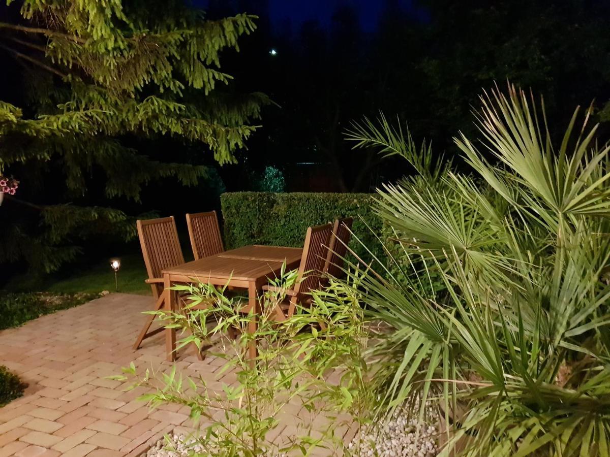 Fuered Deluxe Garden Apartment بالاتونفوريد المظهر الخارجي الصورة